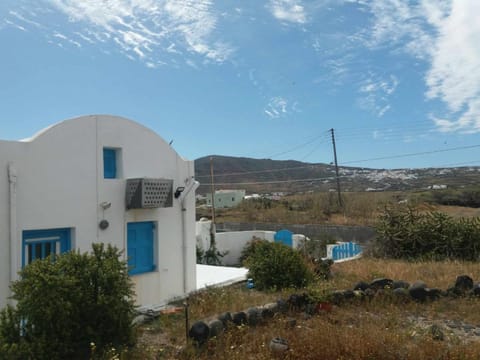 Property building, Natural landscape, Garden