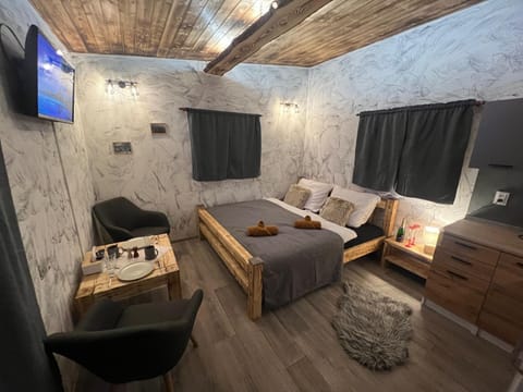 Living room, Photo of the whole room, Bedroom