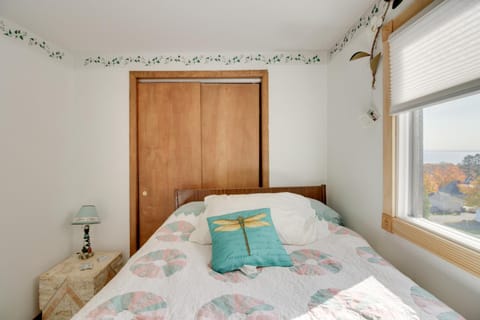 Spacious Duluth Home about 4 Mi to Lake Superior! House in Duluth