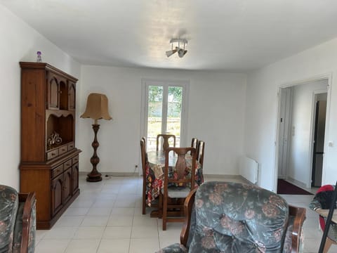 Living room, wardrobe