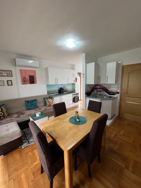 Teal Apartment 2 Apartment in Lika-Senj County