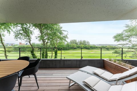 Golfcourse, View (from property/room), Balcony/Terrace, sunbed