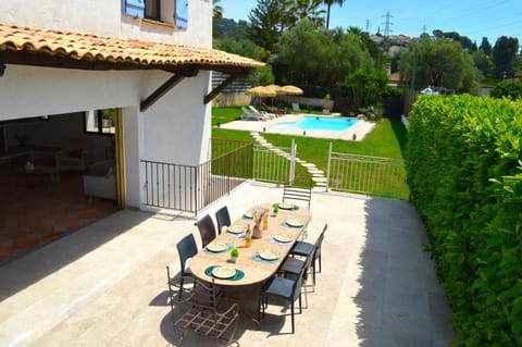Villa 5 suites et piscine à Mougins Villa in Mougins