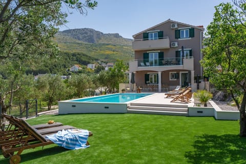 Patio, Day, Mountain view, Pool view