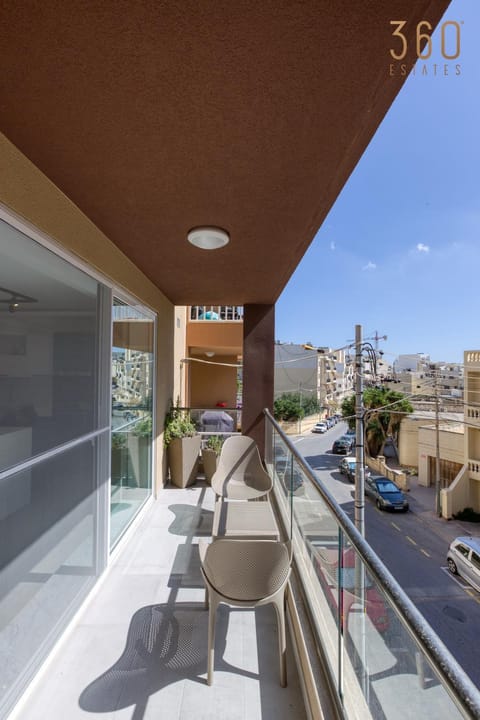 Property building, Patio, Day, Neighbourhood, View (from property/room), Living room, Seating area, Location, Parking