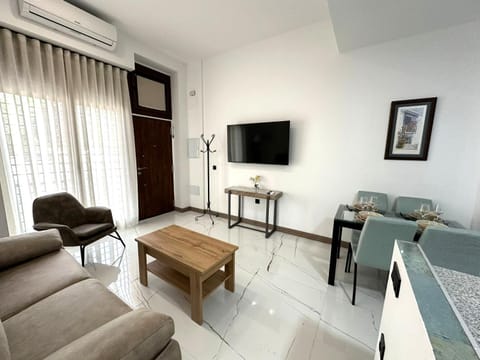 TV and multimedia, Living room, air conditioner