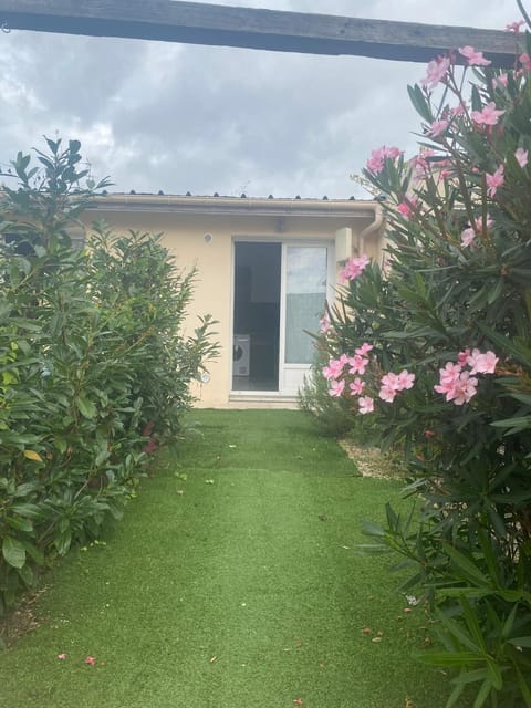 Appartement - Villa Muguet Apartment in Gagny