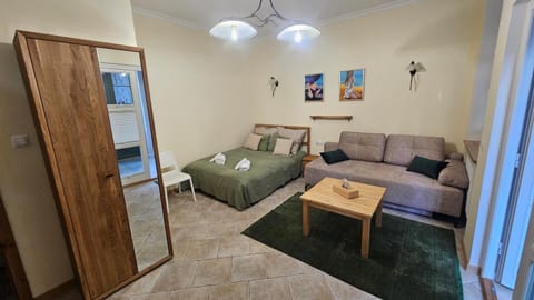 Living room, Photo of the whole room