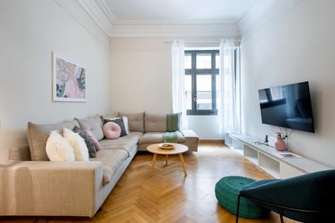 TV and multimedia, Living room