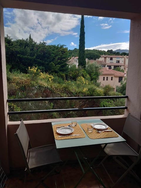 Balcony/Terrace, Balcony/Terrace, Mountain view