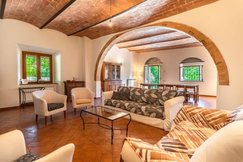 Luxury Villa Tre Querce W View - Private e Relaxing Location under stars Villa in Tuscany