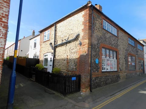 Property building, Neighbourhood, Street view