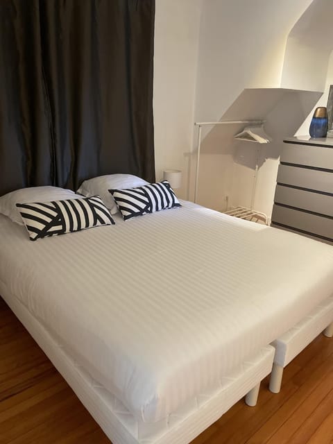 ty michel, Swimming pool access to beaches and sh House in Perros-Guirec