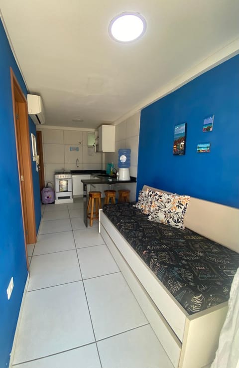 Kitchen or kitchenette, Living room, Seating area, oven, pet friendly, stove