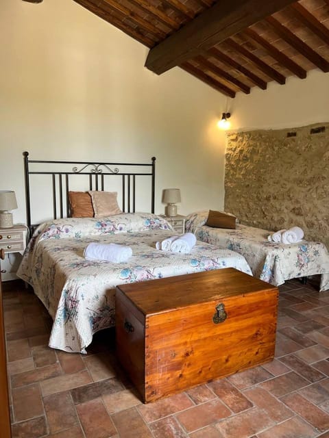 Bed, Photo of the whole room, Bedroom, furniture, towels