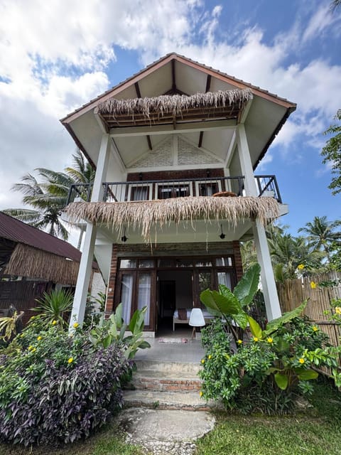Property building, Garden view