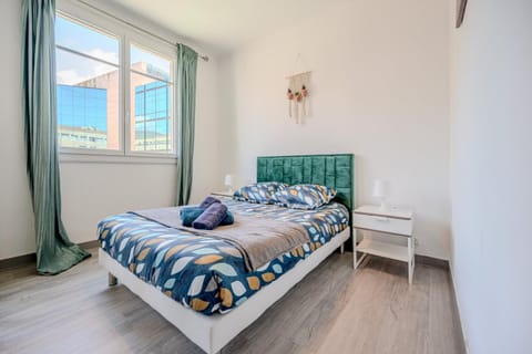 Le Mayol - T3 Clim & Balcon Apartment in Toulon