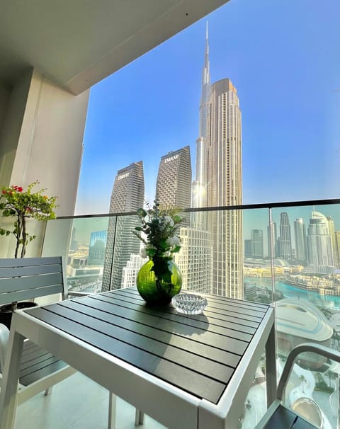 Day, View (from property/room), Balcony/Terrace, City view