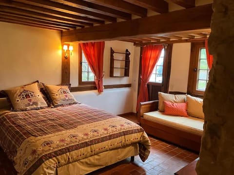 Maison au calme a la campagne House in Lisieux