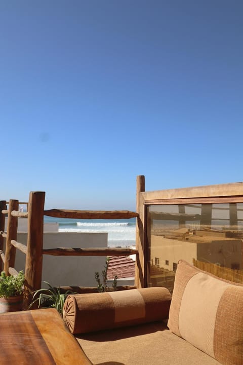 View (from property/room), Balcony/Terrace, City view, Sea view, Street view
