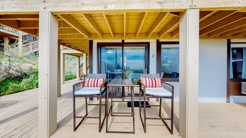 Ocean Breeze Retreat Hotel in North Truro