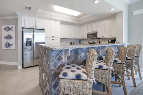 Phoenix Gulf Towers 408 condo Apartment in Orange Beach