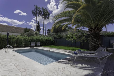 Garden, Pool view, Swimming pool