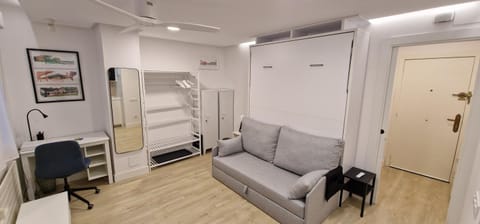 Bed, Living room, Photo of the whole room, Seating area, Bedroom, wardrobe