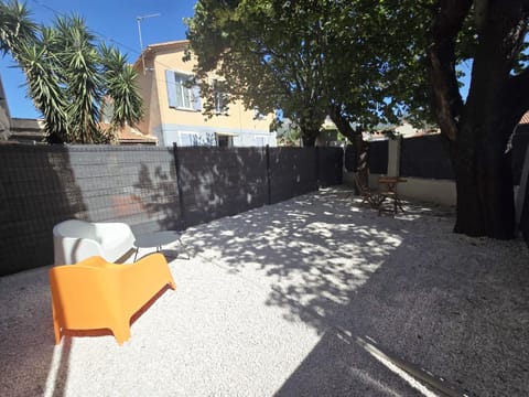 Gregbnb - Studio 17m2 - Terrasse - Clim - Ouest - 4 Apartment in Toulon