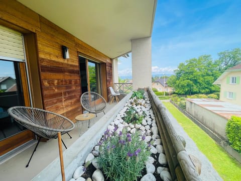 La Mésange, vue montagnes à deux pas du lac Apartment in Thonon-les-Bains