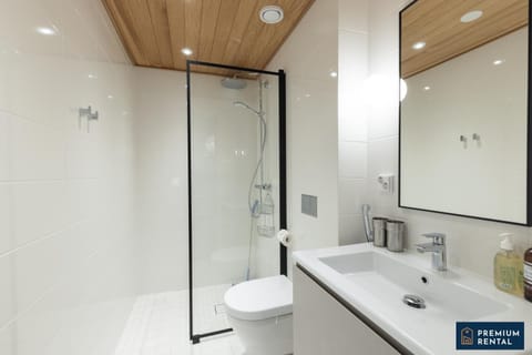 A13 Premium Double room II floor Apartment in Uusimaa