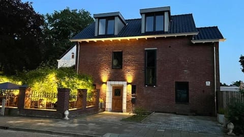 BB aan de kapel Bed and Breakfast in Roermond