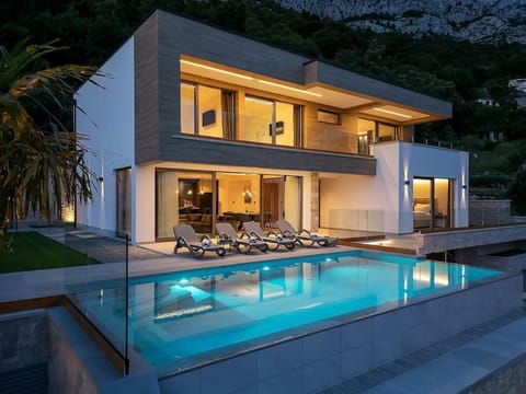 Villa Marta - Luxury Villa! - Makarska Exklusiv Villa in Baška Voda