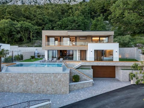 Villa Marta - Luxury Villa! - Makarska Exklusiv Villa in Baška Voda