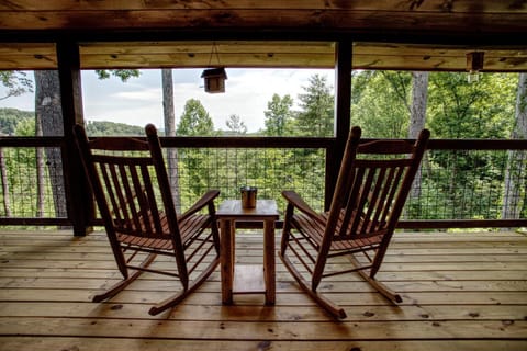 Scenic Solitude by Stony Brook Cabins Cabin in Pittman Center