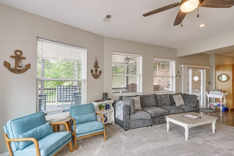 Views and Private Dock Lake of the Ozarks Retreat! House in Lake of the Ozarks