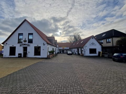 Property building, Street view, Location, Parking