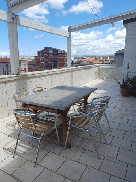 Balcony/Terrace, Balcony/Terrace