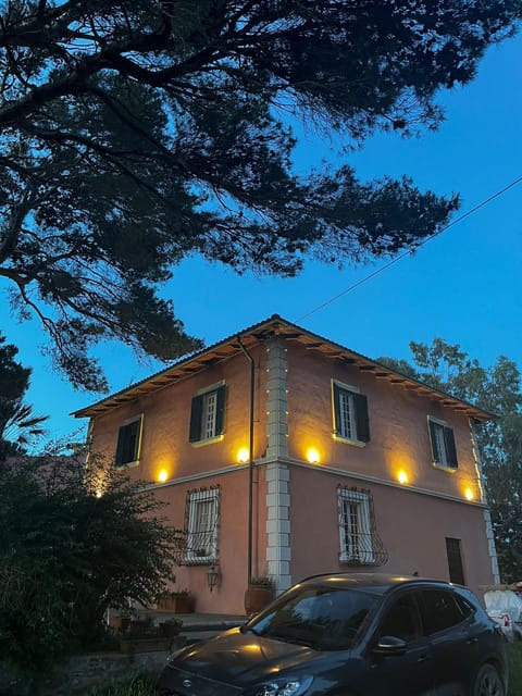 Property building, Night