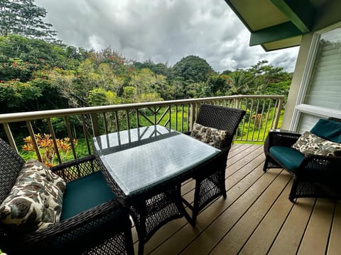 VOK29 Hawaiiana 3br 3ba Villa of Kamalii, AC, Pool Villa in Puupehu