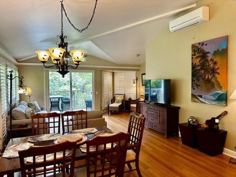 VOK29 Hawaiiana 3br 3ba Villa of Kamalii, AC, Pool Villa in Puupehu