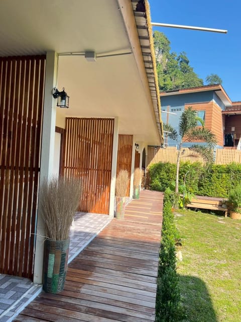 La Depa PP House Bed and Breakfast in Krabi Changwat