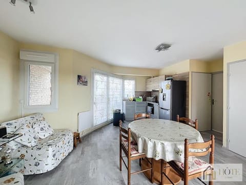 Le Petit Golf - Balcon, Plage à 50m Apartment in Bray-Dunes