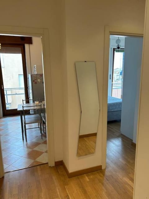 Bed, Kitchen or kitchenette, Photo of the whole room, Bedroom, hair dresser