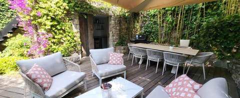 Patio, BBQ facilities, Meals, internet, sunbed