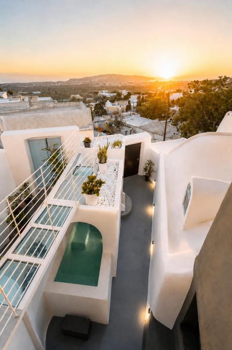 Hot Tub, View (from property/room), Pool view, Sea view, Swimming pool, Sunset, Inner courtyard view