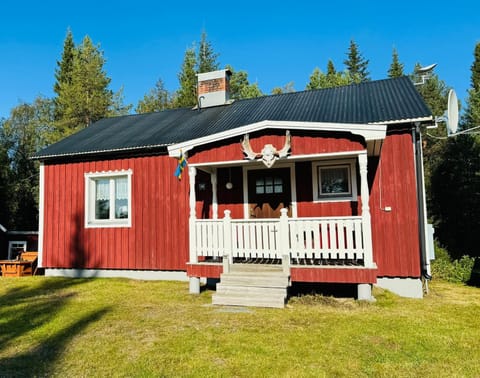 Property building, Spring, Day
