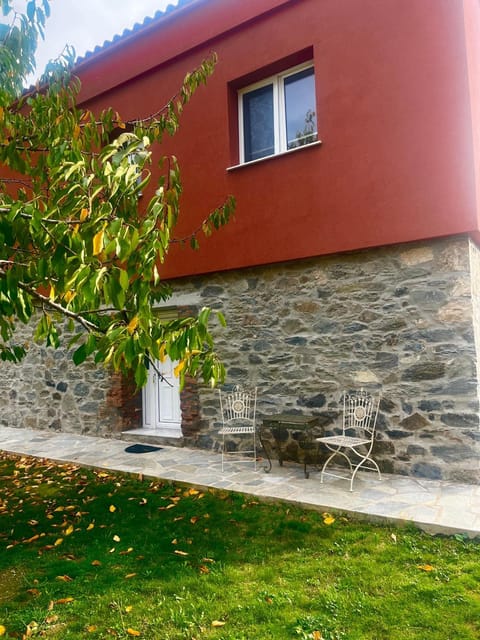 Stone House in Dikella House in Evros, Greece