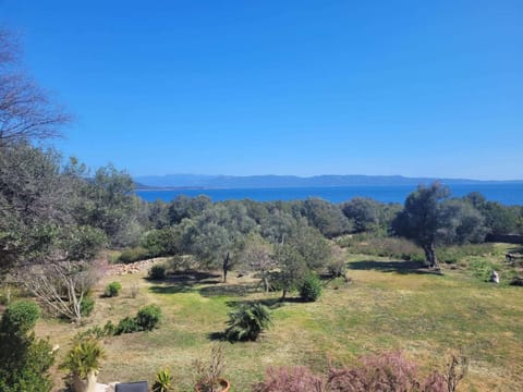 Maison accès direct plage corse du sud Villa in Coti-Chiavari