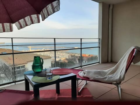 Patio, Sea view